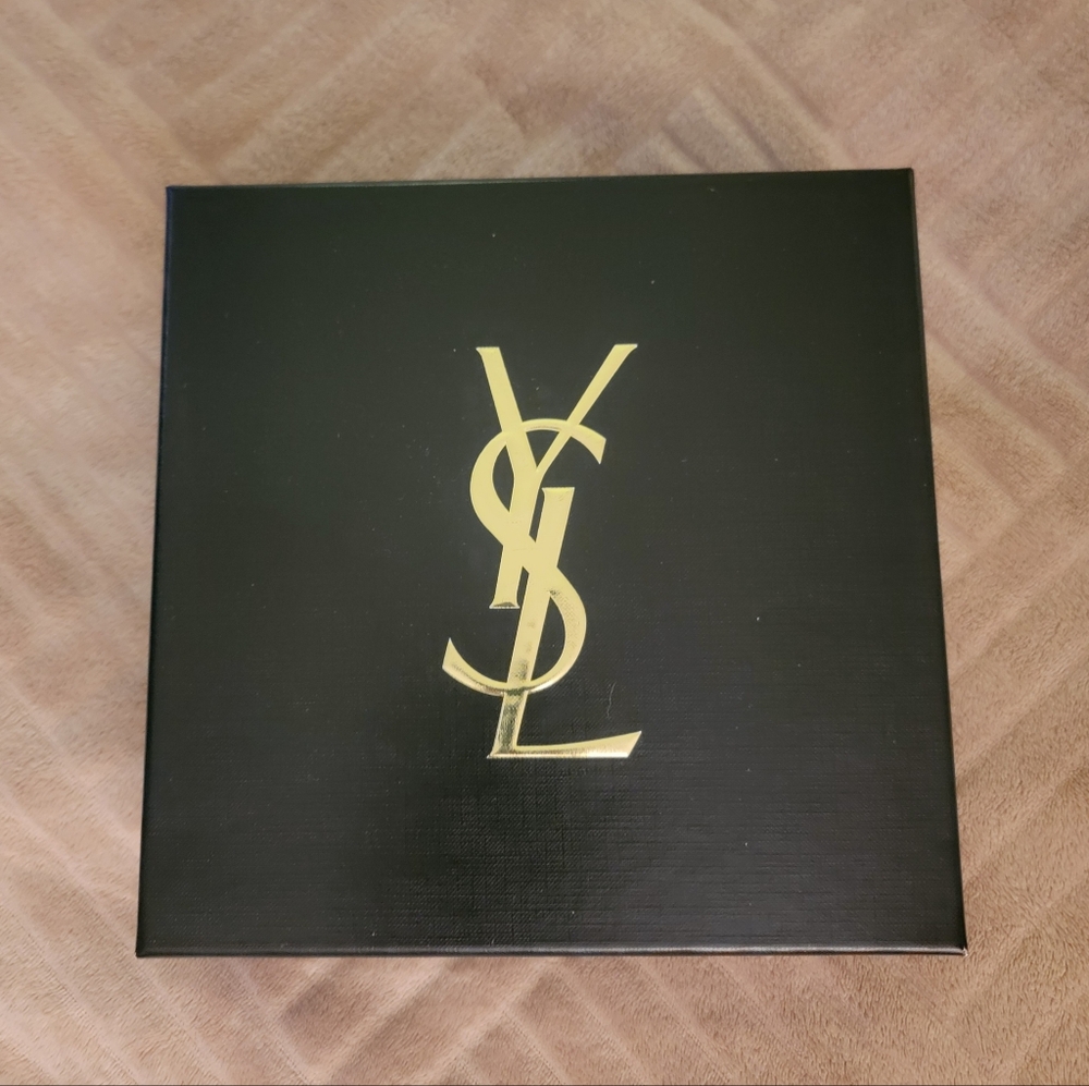 YSL Box - Picture 1 of 3
